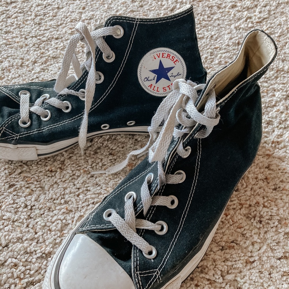 Black high-top converse